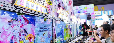 华立科技全新卡片类游艺设备《炸弹少女》正式运营，开启“科技+IP”新体验！