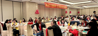 逆势聚首显担当 全链赋能启新程——宝久建设百人年会书写装饰行业突围样本