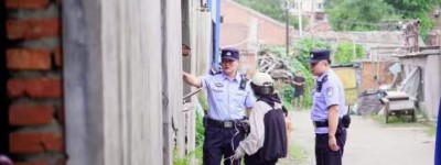逆雨而行 守护不停 冰城公安筑牢“平安堤”