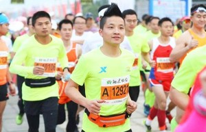 家链医心电图仪:福州马拉松健康跑 人生才是一场长跑