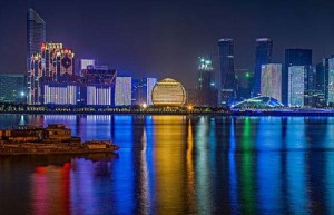 康养业惊现黑马，宙乐基地全球逆生长研发中心盛大启航！