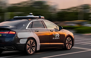 数据才是智驾安全核心，元戎启行走出差异化路径