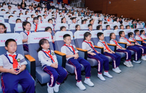 沈阳第二届中小学生眼保健操大赛落幕 何氏眼科科技赋能近视防控新篇章