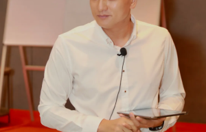 锦江执擘，7天重生——经济型酒店触底反弹的生机