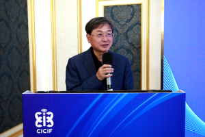 2025年中国信息通信业发展高层论坛·智慧政府和智慧城市建设论坛顺利举办