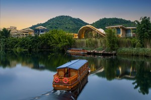 广东虎跳峡国庆盛大开幕，打造一站式治愈型度假新地标