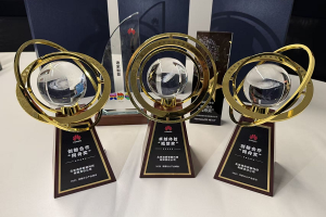 鸿蒙办公新纪元领航者！迪家智能携双品牌揽双奖