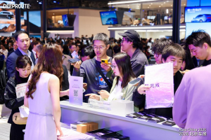 元戎参加北京车展，CEO周光、首席科学家阮翀将于 25 日释放物理 AI 新信号